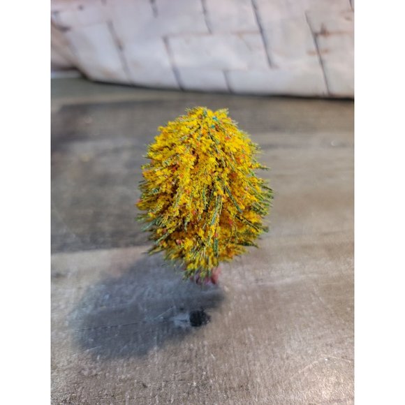 Village accessory yellow orange bush tree decor - Picture 2 of 4